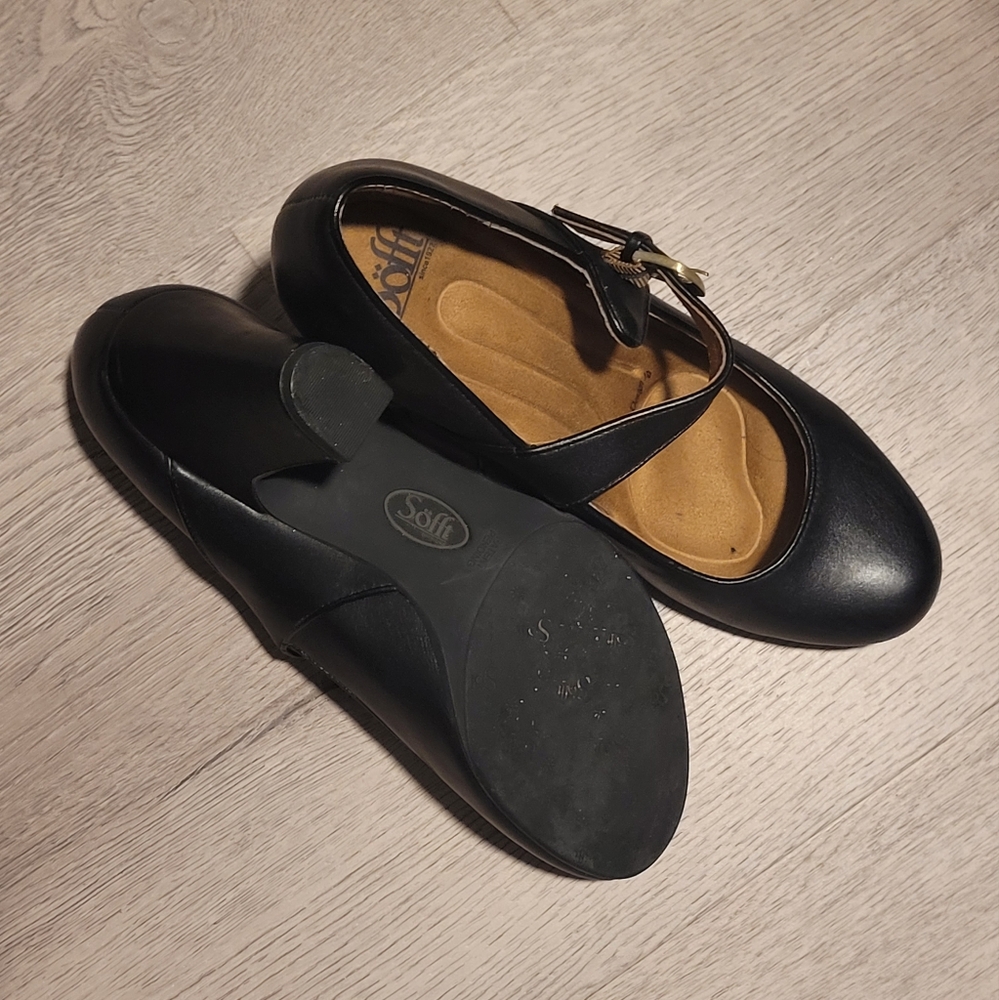 Sofft brand heels